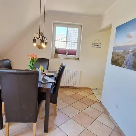 Apartamento Haus-trischen-whg-04 *